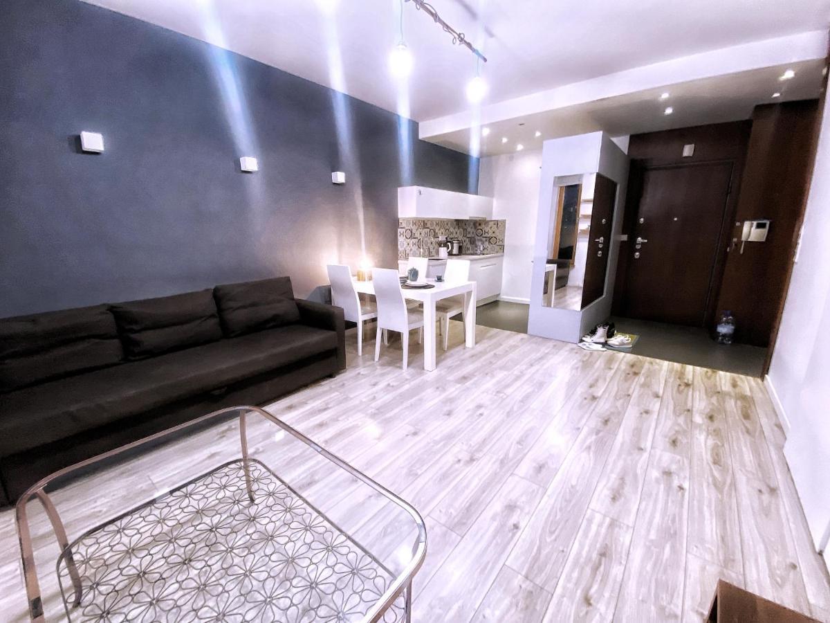 Dreams Apartmens Centrum Varsavia Esterno foto