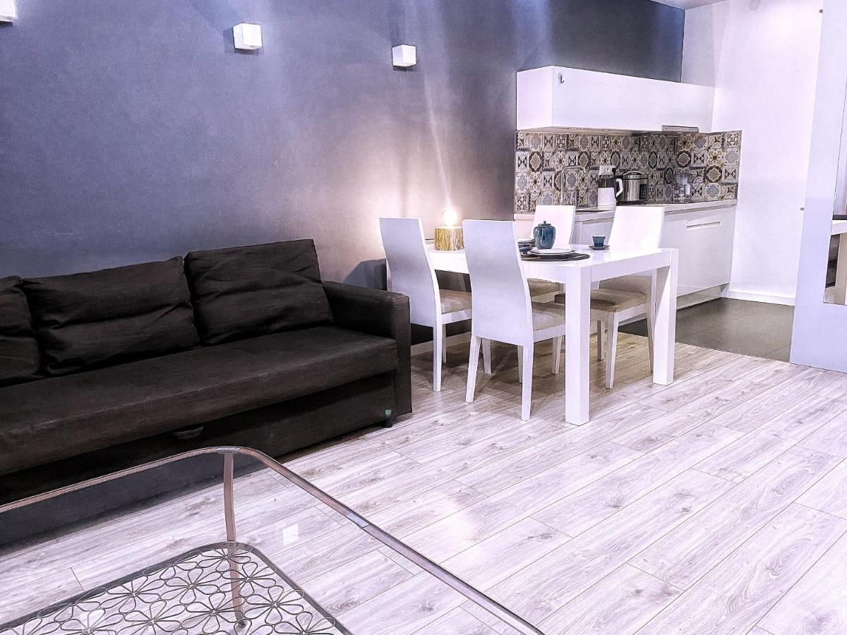 Dreams Apartmens Centrum Varsavia Esterno foto